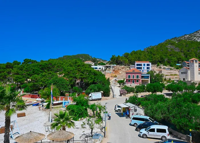 فندق مبيت وإفطار Zora Panoramic View ميلنا